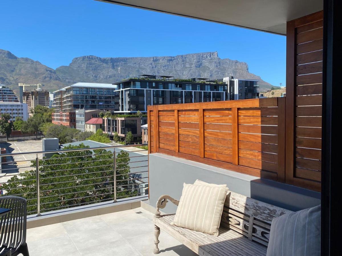 Modern Apartment In The Docklands, De Waterkant, Cape Town Stunning Views, Gorgeous Pool Deck Экстерьер фото